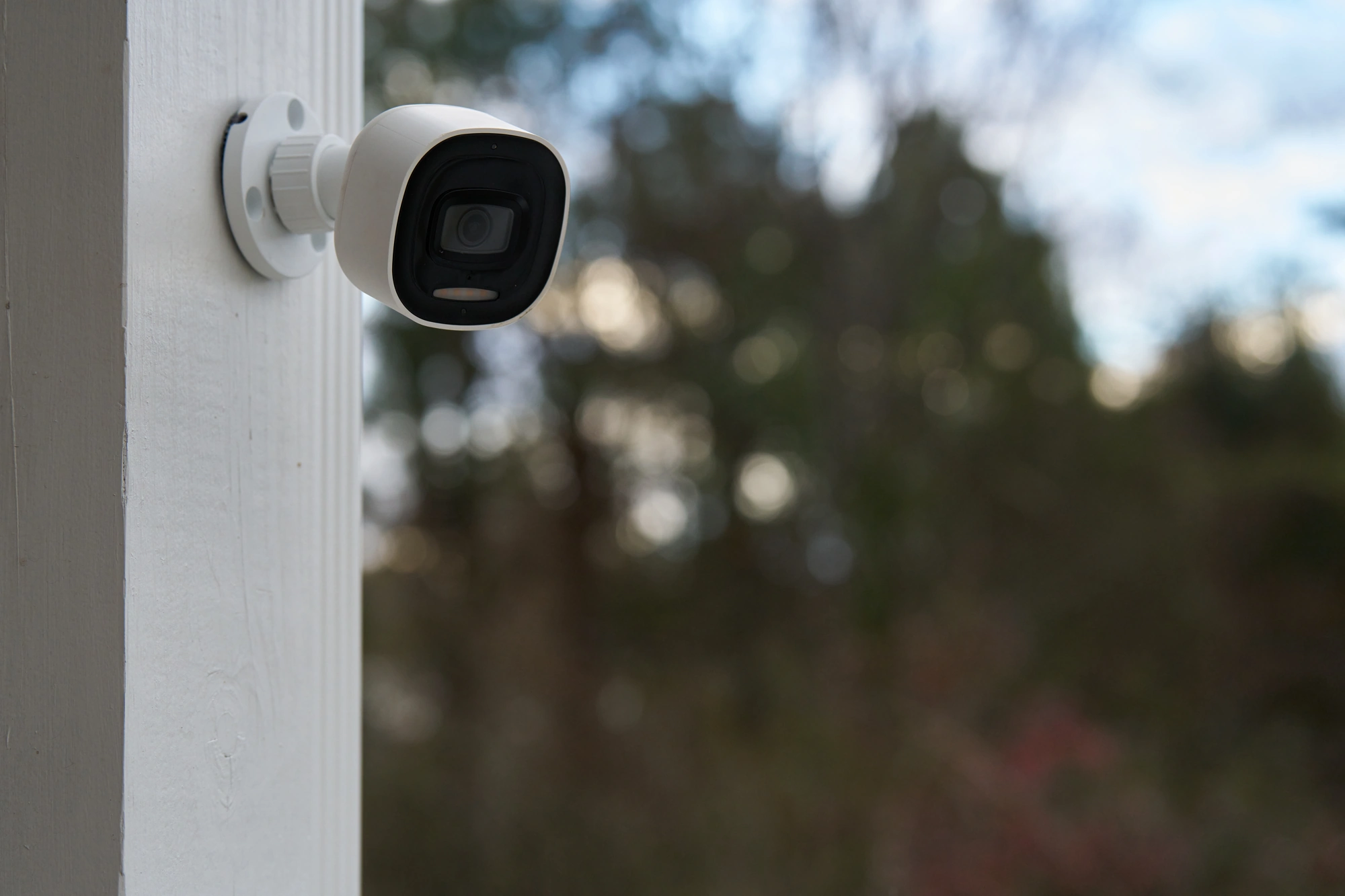 Alarm.com ADC-V730 monitoring activity outside a property